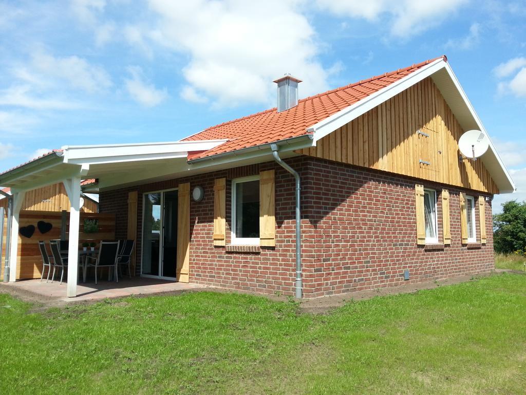 Ferienhaus Eichhörnchen Oberlangen Exterior foto